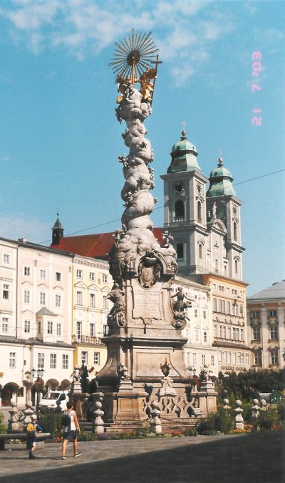 Die Dreifaltigkeitss�ule auf dem Hauptplatz